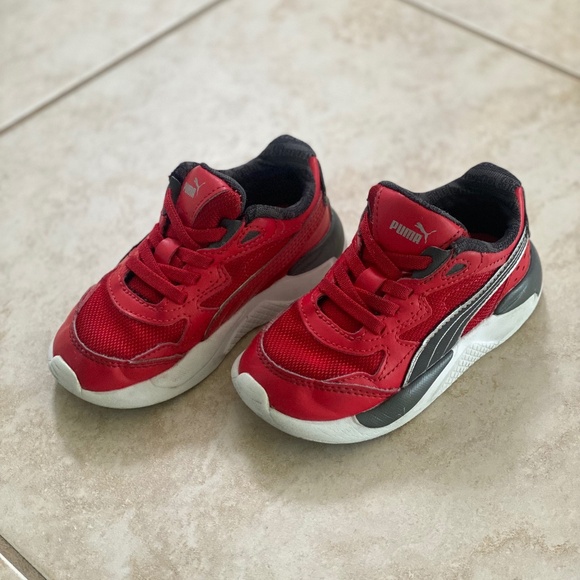 Puma Ferrari Red Toddler Sneakers Size 9C - Picture 3 of 14